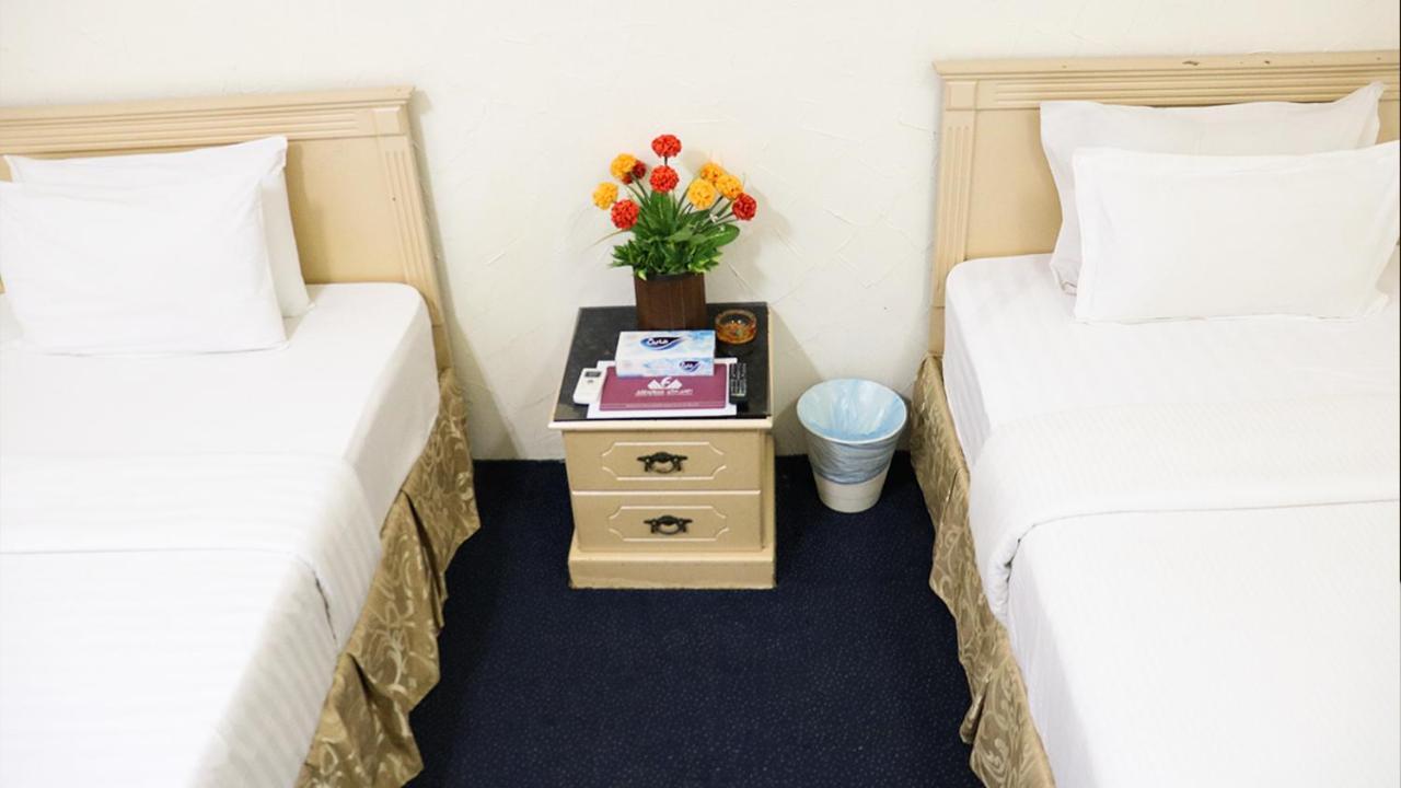 Al Farhan Hotel Suites Ер-Ріяд Екстер'єр фото