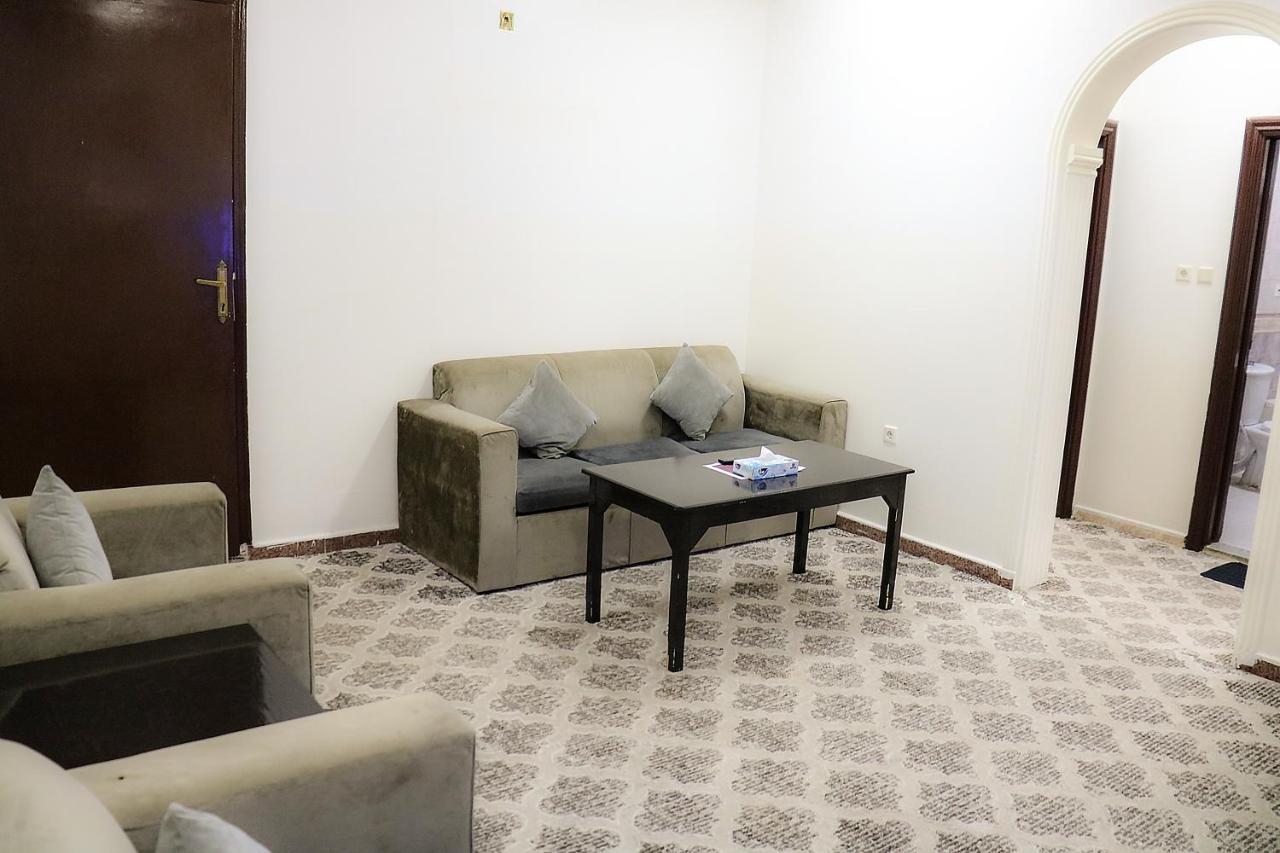 Al Farhan Hotel Suites Ер-Ріяд Екстер'єр фото