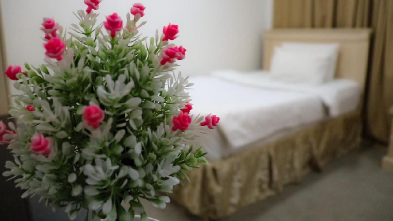 Al Farhan Hotel Suites Ер-Ріяд Екстер'єр фото